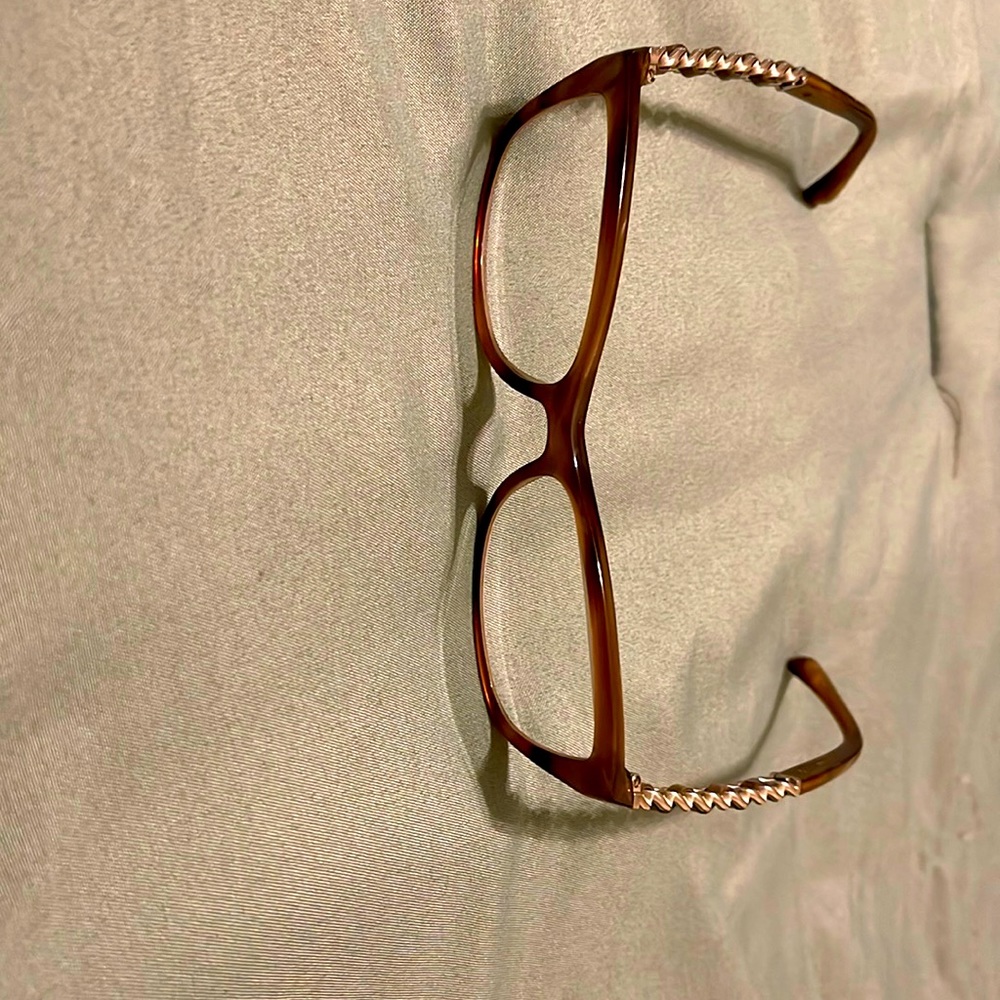 Tortoise shell Chanel glasses and case